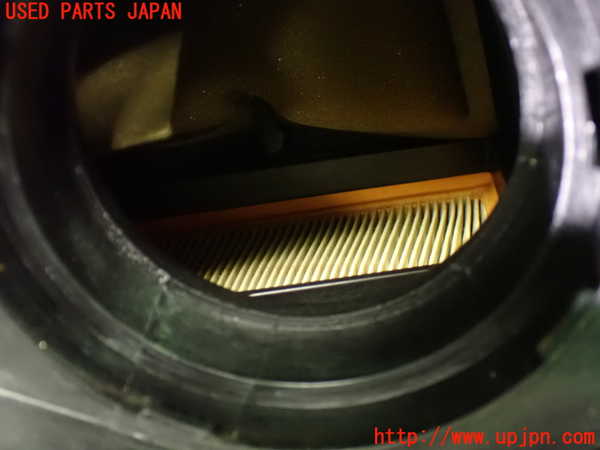 1UPJ-44952560]ルノー・カングー(KWH5F1)エアクリーナーボックス 中古_m0005.jpg