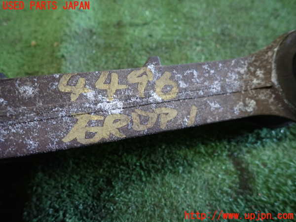1UPJ-44965200]ポルシェ・ボクスター(98665)右リアロアアーム1 中古_m0002.jpg