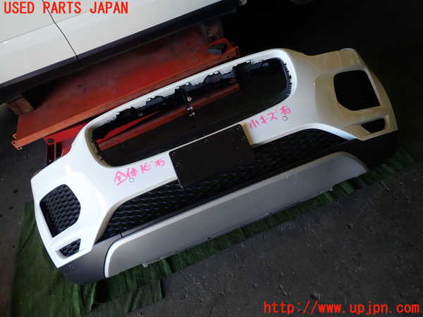 1UPJ-44971010]ジャガー・Eペイス(DF2XA)フロントバンパー 中古_m0001.jpg