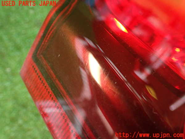 2UPJ-44991550]シビック タイプR 後期(FD2)右リアフィニッシャー 中古_m0003.jpg