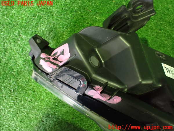 2UPJ-45021162]エクリプスクロス PHEV(GL3W)左ウィンカーレンズ ジャンク_m0002.jpg