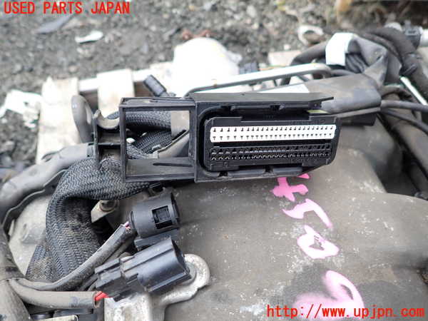 1UPJ-45092010]ベンツ V350 W639(639350)エンジン M272E35 中古_m0002.jpg