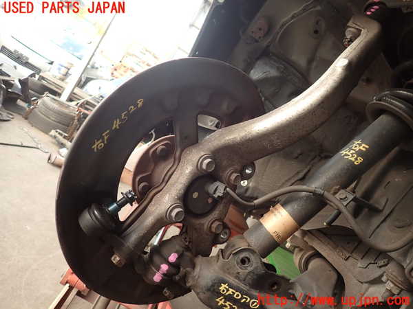 2UPJ-45284290]レクサス・IS F(USE20)右フロントナックルハブ 中古_m0002.jpg