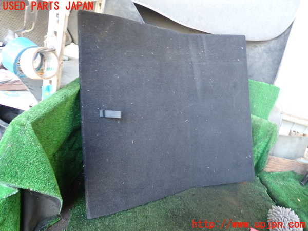 1UPJ-45337771]ジープ・ラングラー アンリミテッド(JL36L)ラゲッジトレイ1 中古_m0001.jpg