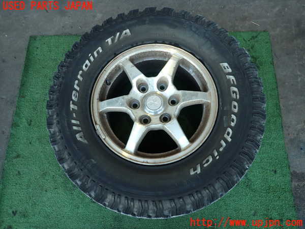 2UPJ-45439031]パジェロ(V75W)タイヤ　ホイール　1本① LT265/70R 中古_m0001.jpg