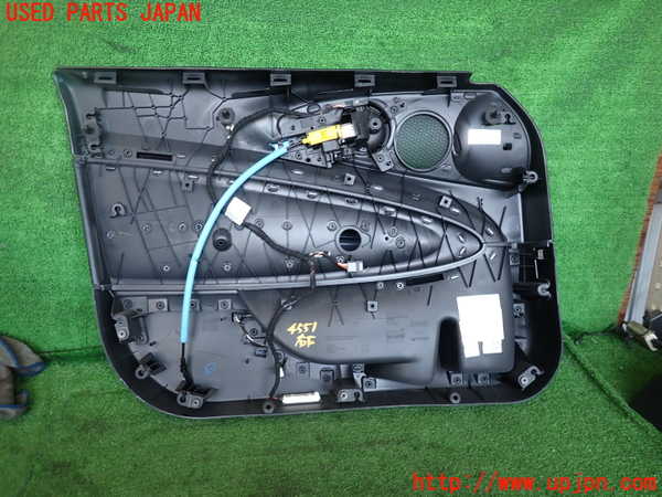 2UPJ-45511234]BMW ミニ(MINI)ジョンクーパーワークス(JCW) クラブマン(LVJCW)右前ドア内張り 中古 (F54)_m0003.jpg