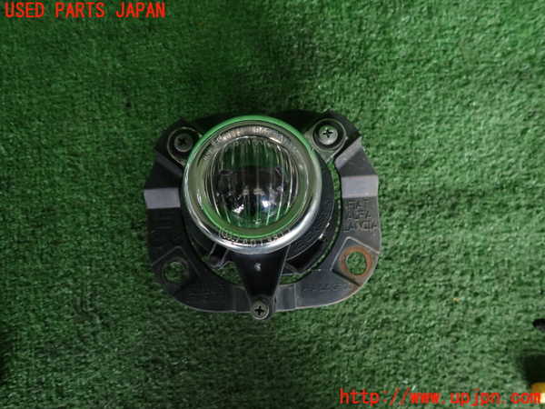 2UPJ-45681180]アルファロメオ・ジュリエッタ(94018)右フォグ 中古_m0001.jpg