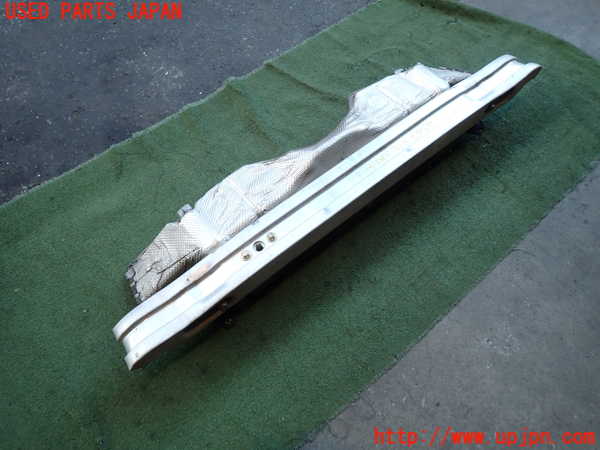 2UPJ-45691614]ポルシェ・ボクスター(98725)リアバンパーホースメント 中古_m0002.jpg