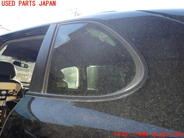 1UPJ-45901382]ポルシェ・カイエン ターボ(9PAM4851A)左クォーターガラス 中古 (SAINT-GOBAIN SEKURIT M2 43R-00069)_m0001.jpg