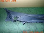 3UPJ=71690017]NISSAN GT-R(R35 MY08)前期 カウルトップ右 66862-JF00A 中古_s1