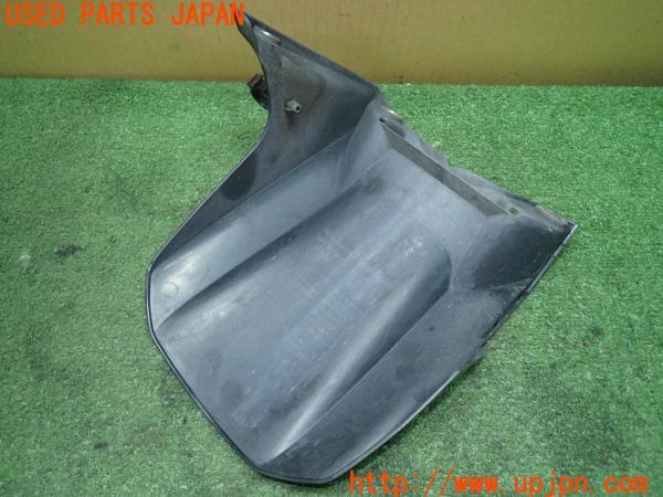 3UPJ=90010059]ヤマハ・YZF-R1(RN124)純正 リアフェンダー 中古_m2