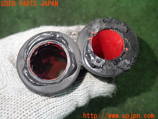 3UPJ=90860065]ホンダ CBR1000RR ファイヤーブレード(SC57)domino ドミノ グリップ 左右セット 中古_m3