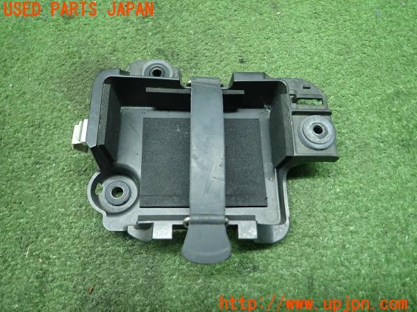 3UPJ=90890520]ヤマハSR400(RH16J)純正 バッテリーボックス ゴムバンド 7H3-00 中古		_m0