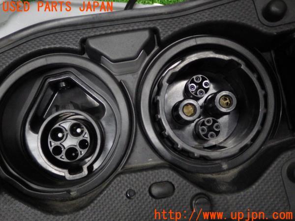TOYOTA プリウスPHV Aプレミアム(ZVW52)純正 充電ポート