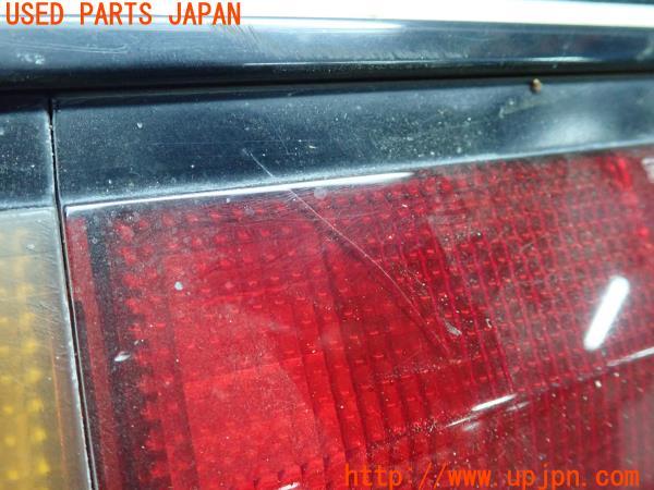 TOYOTA カローラレビン GT APEX(AE86 3ドア)後期 純正 左テールランプ