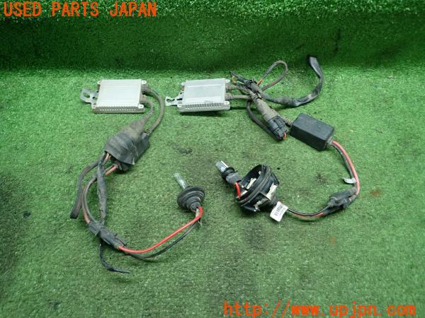 3UPJ=91390505]ランクル100系(UZJ100W)前期 社外 HIDキット フォグランプ用 35W 6000K 2点 中古_m0