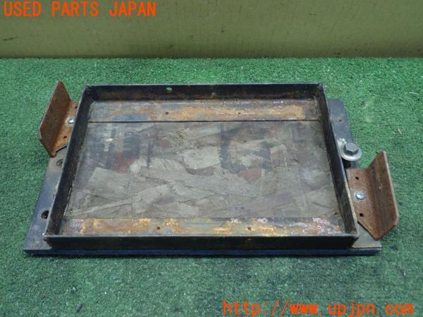3UPJ=91460116]RX-7 Type RZ(FD3S 2型)社外 バッテリーベース マウント ワンオフ 中古_m0