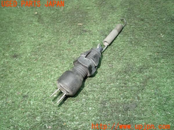 3UPJ=91770526]スズキ・バンディット 1250F(GW72A)純正 リアブレーキスイッチ 中古_m1