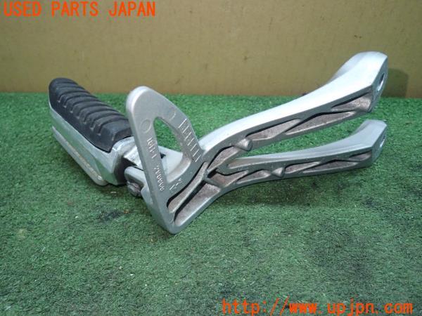 スズキ・バンディット 1250F(GW72A)純正 タンデムステップ 左 298969