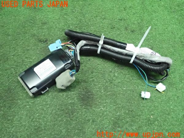 ヴェゼル(RV4)純正OP 機能拡張ユニット 08A78-PH5-0M0 リア ヴェゼル(RV4)純正OP 機能拡張ユニット 08A78-PH5-0M0 リア
