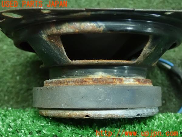 3UPJ=93480535]ランクル80系(HZJ81V)中期 KENWOOD スピーカー KFC-1080ie 10cm 2way オーディオ 2個 ケンウッド 中古_m3