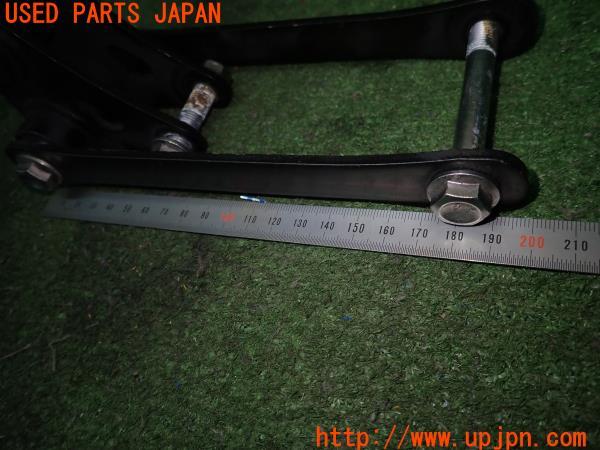3UPJ=94900561]トライアンフ ストリート トリプル RS(H4J765)サスペンションリンク サスリンク 中古_m2