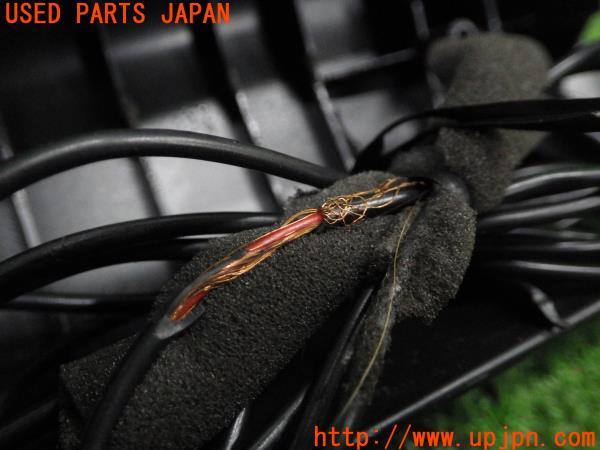 Z32フェアレディZ(北米車含む) 純正Aピラーガーニッシュ内装トリム Z32フェアレディZ(北米車含む) 純正Aピラーガーニッシュ内装