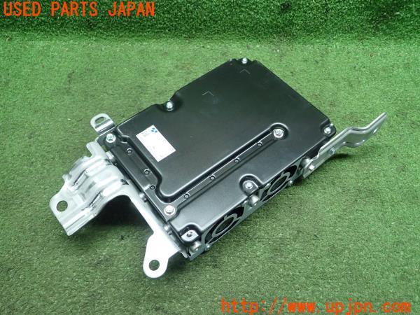 三菱 アウトランダーPHEV(GN0W)純正 ACインバーター 9461A062 中古 の 