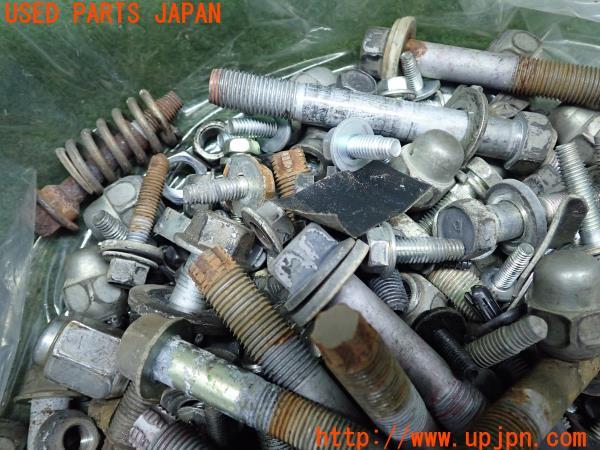 3UPJ=97940720]レジアスエース(ハイエース200系)(KDH201V)2型 ボルト ネジ ナット ステー類 セット ジャンク_m4