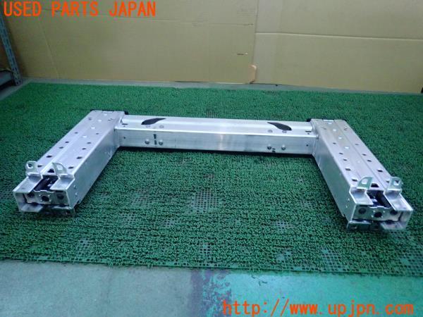 3UPJ=98870715]アウディ A5 カブリオレ(8FCDNF)純正 ロールバー 8F0.880.077H 中古_m3