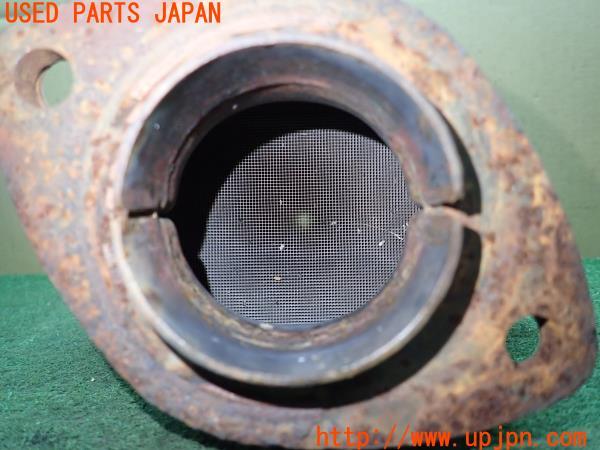 3UPJ=98950159]レクサス SC430(UZZ40)後期 触媒 マニバーター マテリアル 約2.2Kg 切断加工品 ジャンク_m3