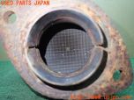 3UPJ=98950159]レクサス SC430(UZZ40)後期 触媒 マニバーター マテリアル 約2.2Kg 切断加工品 ジャンク_s3