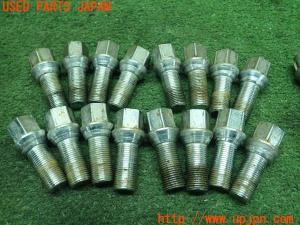 3UPJ=10140968]BMW 740i(KA30 F01)前期 社外 ホイールボルト 中古_m1