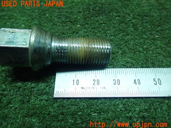 3UPJ=10140968]BMW 740i(KA30 F01)前期 社外 ホイールボルト 中古_m4