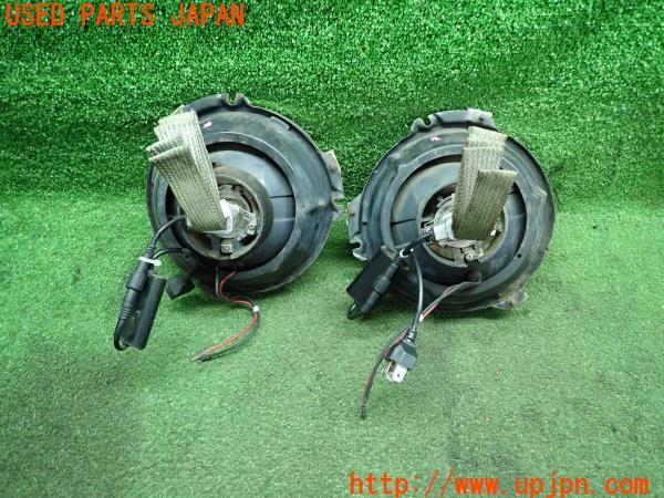 3UPJ=10220561]ランクル70系(HZJ77HV(改))中期 社外 LED付き ヘッドライト ランプ 左右 中古_m1