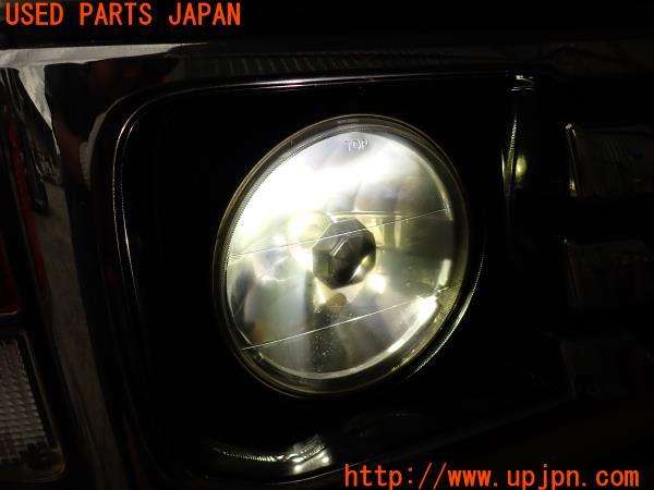 3UPJ=10220561]ランクル70系(HZJ77HV(改))中期 社外 LED付き ヘッドライト ランプ 左右 中古_m3