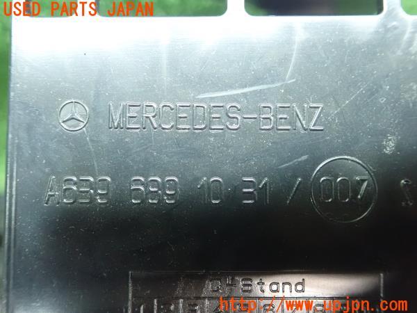 3UPJ=10270604]ベンツ V350(W639)2012ｙ ナビ取付キット 配線 カプラー ステー カーナビ 中古_m2