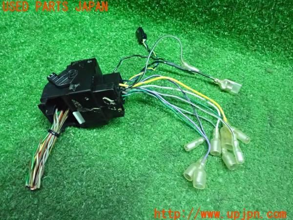 3UPJ=10270604]ベンツ V350(W639)2012ｙ ナビ取付キット 配線 カプラー ステー カーナビ 中古_m4