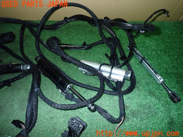 BMW Z4(LM25 E89)純正 メタルトップ油圧ポンプ シリンダー 中古 BMW Z4(LM25 E89)純正 メタルトップ油圧ポンプ シリンダー 中古
