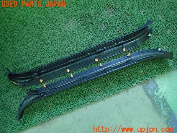 3UPJ=10370616]レクサス SC430(UZZ40)後期 純正 スカッフプレート 中古_m4