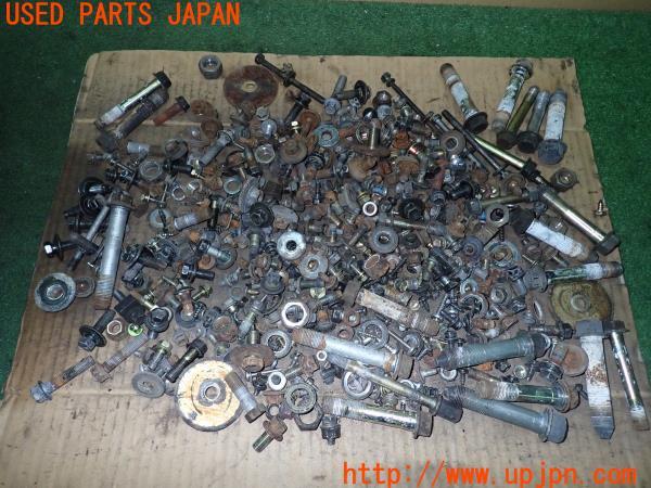 3UPJ=10390720]ランクルプラド(LJ78W)前期 ネジ・ナット・ステー類 セット ジャンク_m0