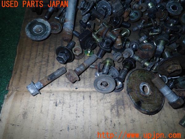 3UPJ=10390720]ランクルプラド(LJ78W)前期 ネジ・ナット・ステー類 セット ジャンク_m3