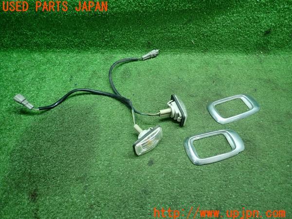 3UPJ=10510530]ランクル80系(FZJ80G)中期 XACTA ザクタ サイドマーカー クリア 818-58313 左右 中古_m0