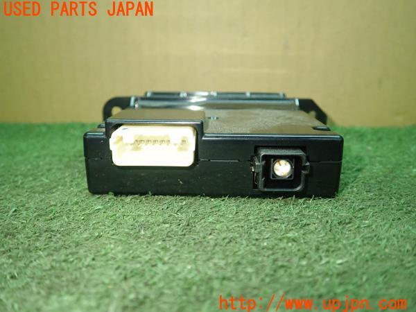 3UPJ=10550503]レクサス CT200h(ZWA10)純正ビルトイン ETC車載器 86980-76010 中古_m3