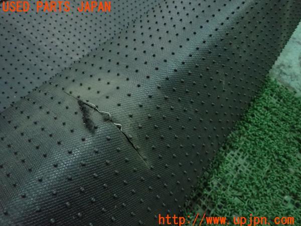 3UPJ=10570634]ハイエースバン200系(KDH205V)レジアスエース 1型 社外 ラゲージマット ラゲッジ トランク チェック柄 カーペット 中古_m4