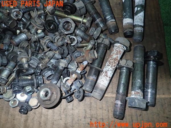 3UPJ=10630720]ランクル80(FJZ80G)中期 ネジ・ナット・ステー類 セット ジャンク_m4