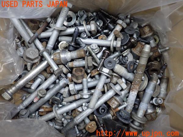 3UPJ=10720720]アバルト595(312系)2013y ボルト ネジ ナット ステー類 セット ジャンク_m0