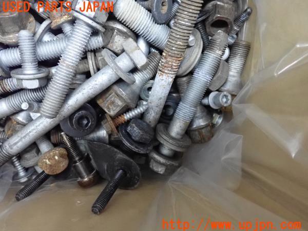 3UPJ=10720720]アバルト595(312系)2013y ボルト ネジ ナット ステー類 セット ジャンク_m2