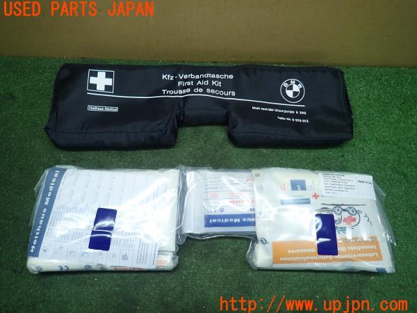 3UPJ=10920640]BMW M5(MB50 E60)前期 純正 ファーストエイドキット 中古_m0
