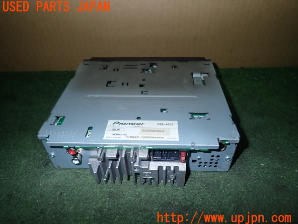 3UPJ=10960518]ランクルプラド(KZJ78W)後期 carrozzeria カロッツェリア CDプレーヤー DEH-4200 中古_m2